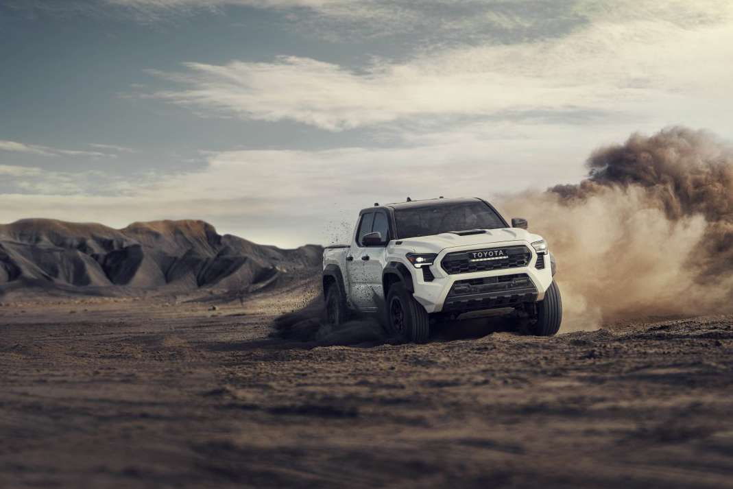 2024 TOYOTA TACOMA TRD OFF ROAD 